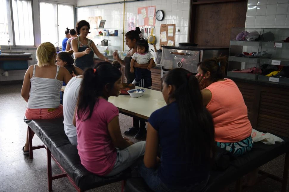 LA RED QUE CONTIENE. Conin acompaña a miles de madres y niños en situación de vulnerabilidad con sus 114 centros en todo el país.