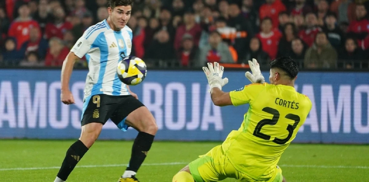 En el debut de Mastantuono, y con gol de Julián, Argentina le ganó 1-0 a Chile por las Eliminatorias