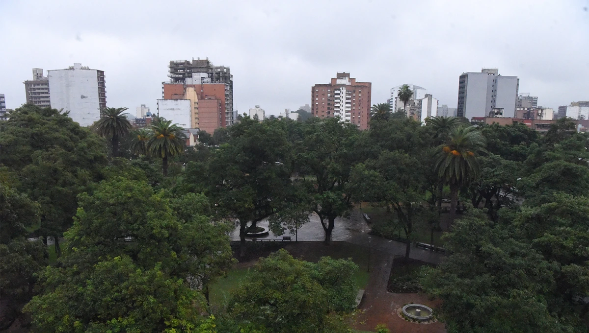 NUBOSIDAD ALTA. Los cielos estarán mayormente cubiertos durante los próximos días en buena parte de la provincia.