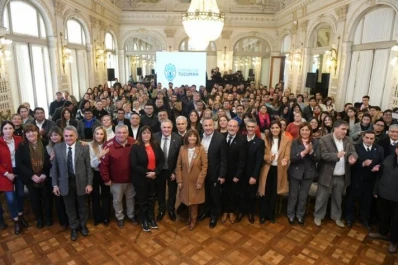 Jaldo envía proyectos para la titularización docente