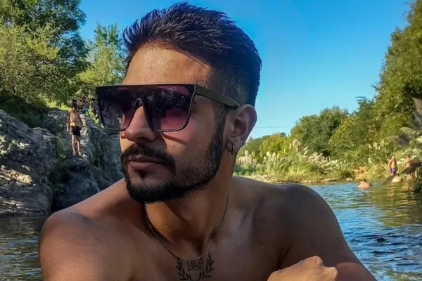 Quedó en libertad el único argentino que estaba preso en las cárceles de Bukele: Alejo Arias ya está en el país