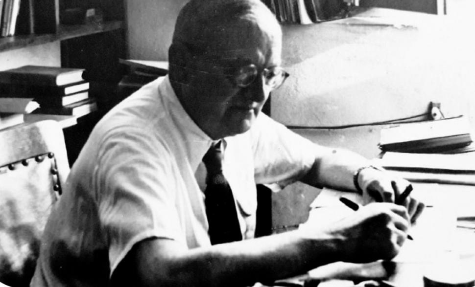 EN LA UNIVERSIDAD. Würschmidt, en plena tarea.