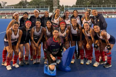 Natación y Gimnasia alcanzó a Huirapuca en la cima del Anual femenino de hockey