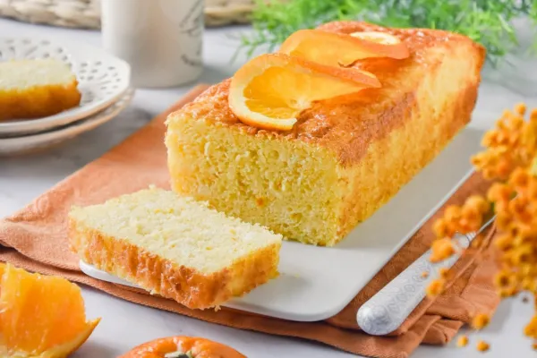 Sin harina refinada ni azúcar: bizcochuelo saludable de naranja ultra esponjoso