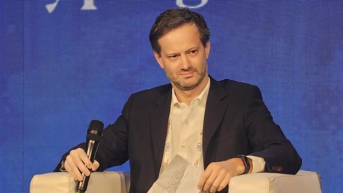 Axel Kaiser: “La gente está mejorando porque se está gastando menos”