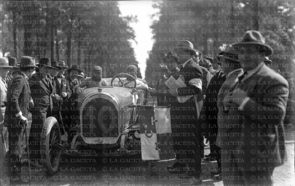 Recuerdos fotográficos: largada en el parque Avellaneda