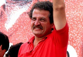 BALAZOS. Miguel Uribe está grave.