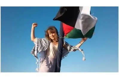 Greta Thunberg denunció haber sido secuestrada por fuerzas israelíes al intentar llevar ayuda humanitaria a Gaza