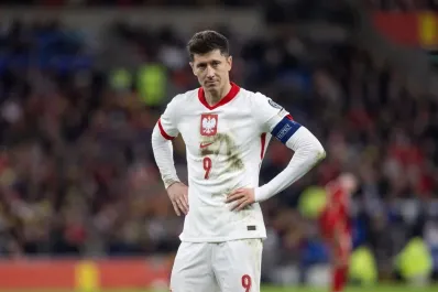 No vuelvo mientras él esté: Lewandowski estalla y deja la selección de Polonia