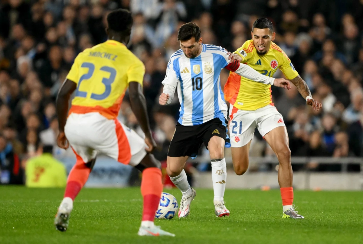 Argentina no lució, pero rescató un empate frente a Colombia gracias a un golazo de Almada