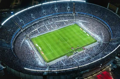 Pese a los cortes en los ingresos a la ciudad de Buenos Aires, la selección ya arribó al Monumental