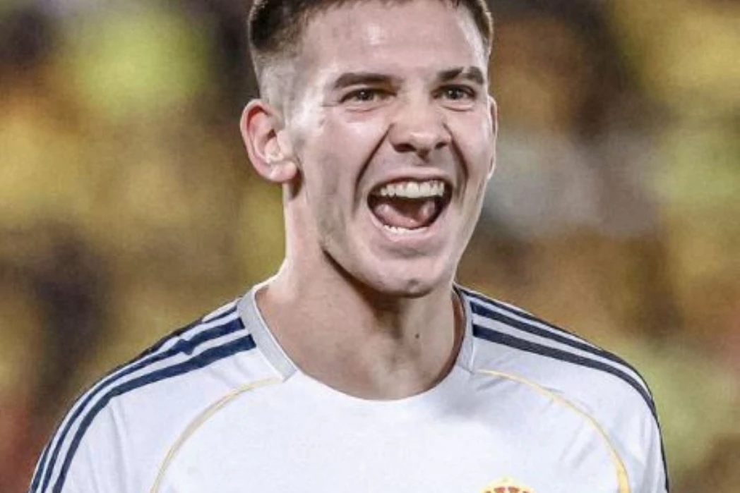 ASÍ SE LUCIRÁ. En las redes sociales hay varios fotomontajes del jugador con la camiseta de Real Madrid.