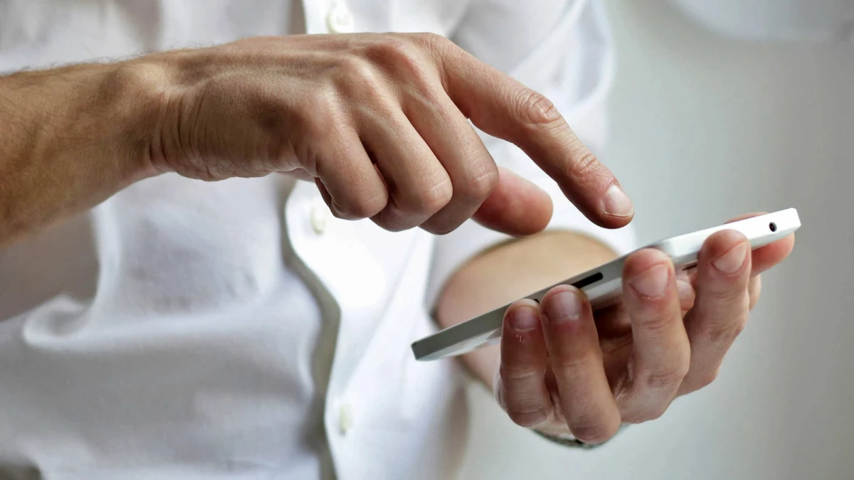 Cómo funciona la estafa virtual de la llamada silenciosa y qué hacer para prevenirla
