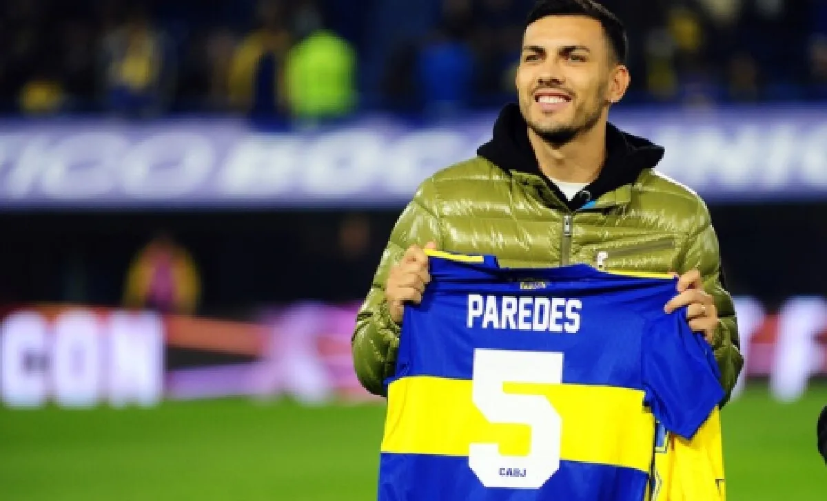 La posible vuelta de Leandro Paredes a Boca: vacaciones en Miami, guiños al club y una decisión pendiente