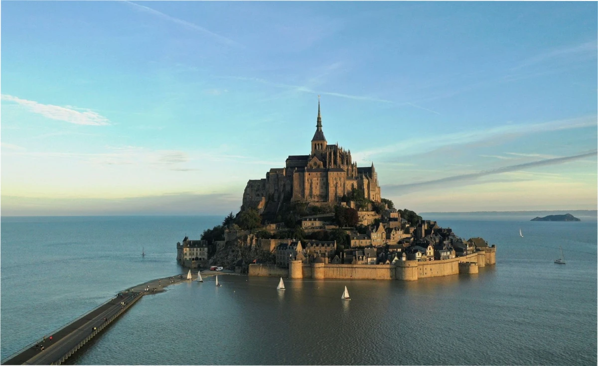 Los lugares de Disney que pueden vsiitarse en la realidad.