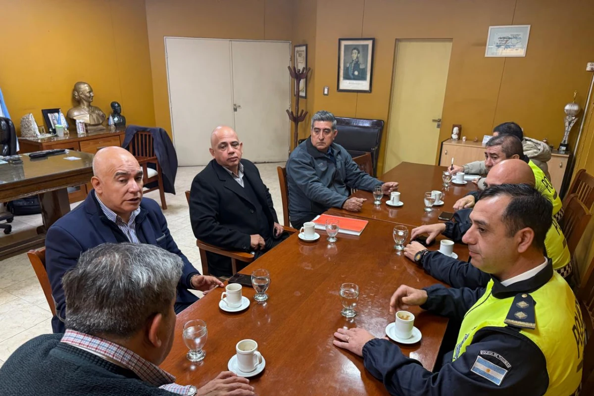 Diseñan un plan de seguridad con un centro de monitoreo y aplicaciones de denuncia en Alberdi
