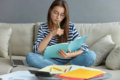 Cómo aumentar la productividad con música: el ritual mental que recomienda una experta en neurociencia