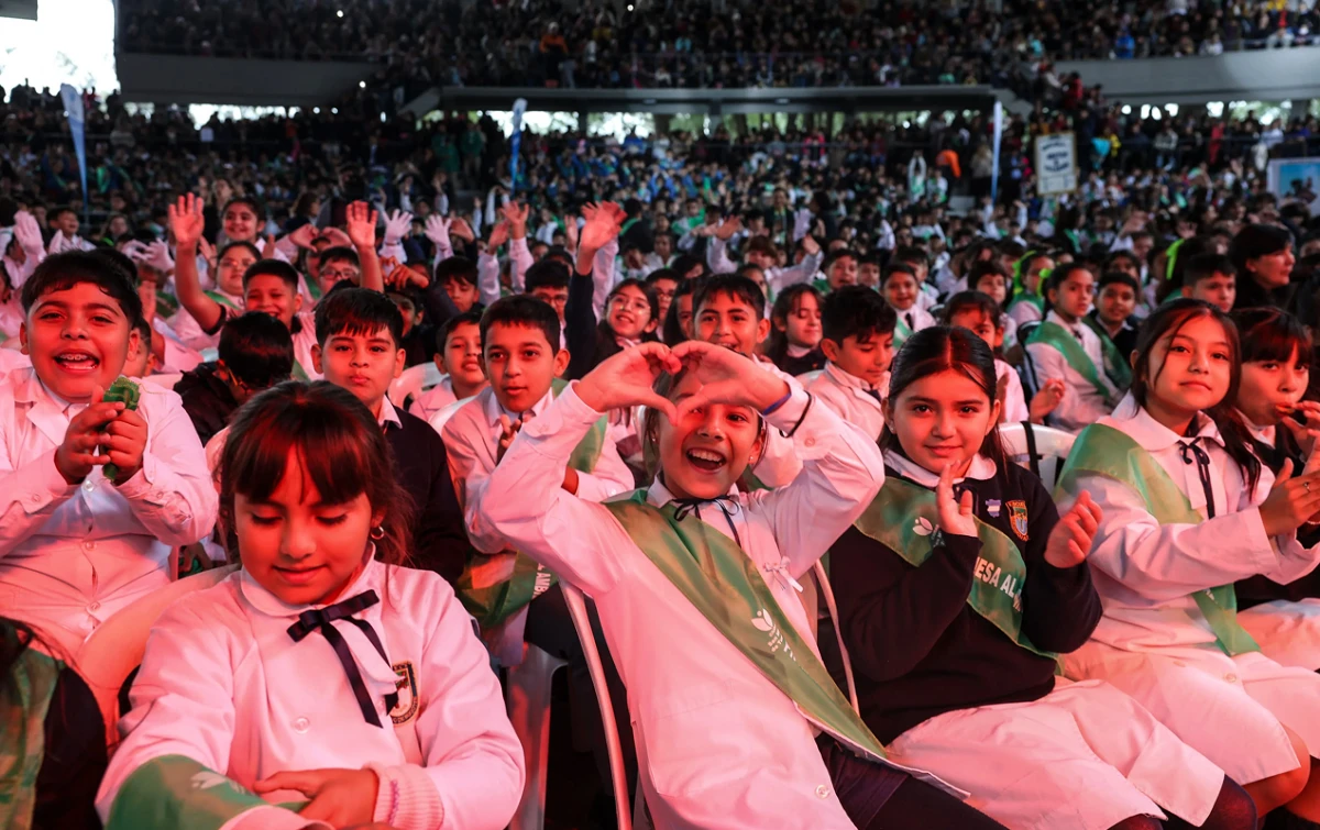 Ferias, olimpiadas y premios para seguir concientizando en el Mes del Ambiente