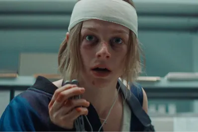“Cuckoo”, con Hunter Schafer de Euphoria, ya está disponible en Max