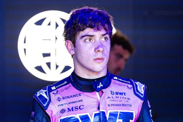 Un piloto brasileño criticó la mentalidad de Colapinto: Perdió la cabeza