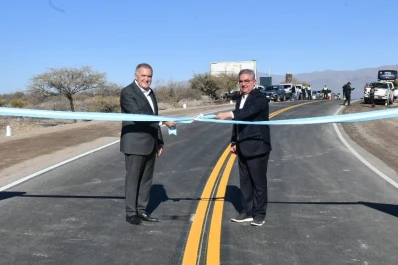 Jaldo, Jalil y el nuevo poder de los gobernadores: las claves del peronismo que se viene en el Congreso