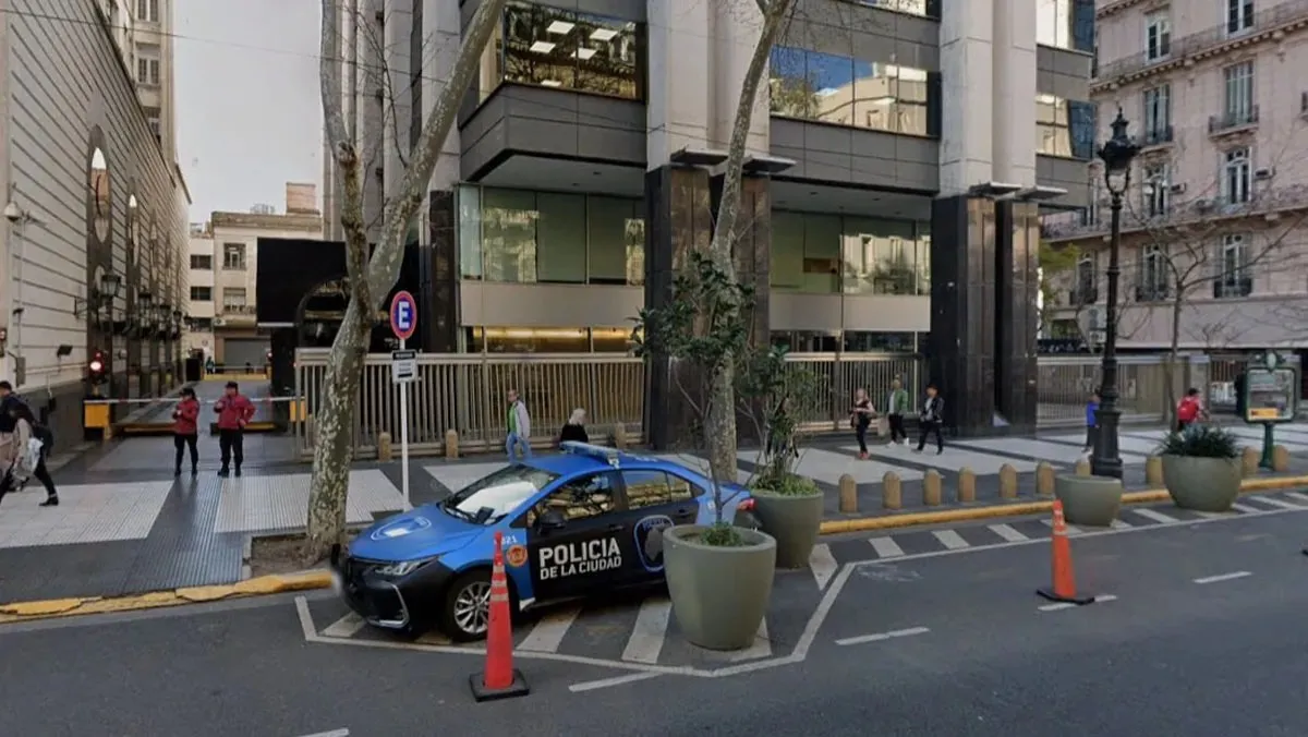 Refuerzan la seguridad de las embajadas de Irán e Israel en Argentina por amenazas