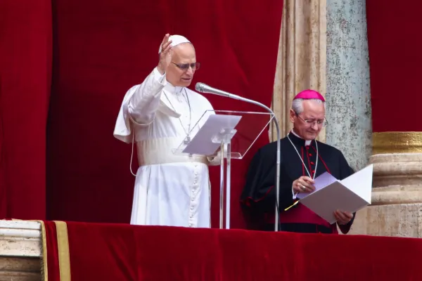 León XIV llama a “la responsabilidad y la razón” tras ataques entre Israel e Irán