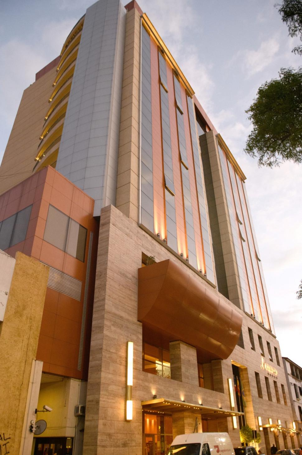 Alejandro I: excelencia en el corazón de Salta