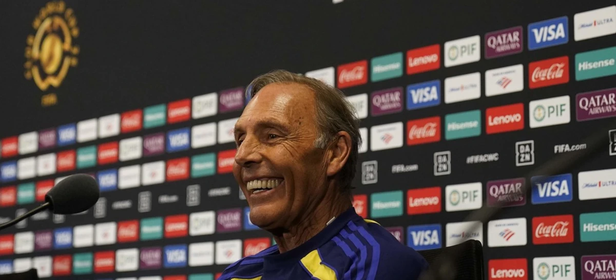 Miguel Ángel Russo palpitó el partido frente a Benfica.