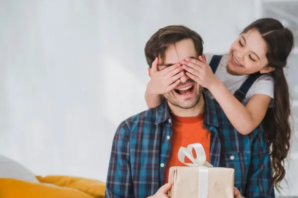 El consumo no repunta: las ventas caen 1,7% anual por el Día del Padre