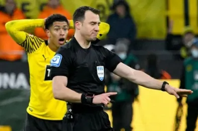 Un árbitro involucrado en arreglos de partidos dirigirá el debut de River en el Mundial de Clubes