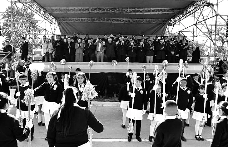 Aniversario de Ranchillos: la comuna celebró con obras, un desfile y apoyo del gobernador