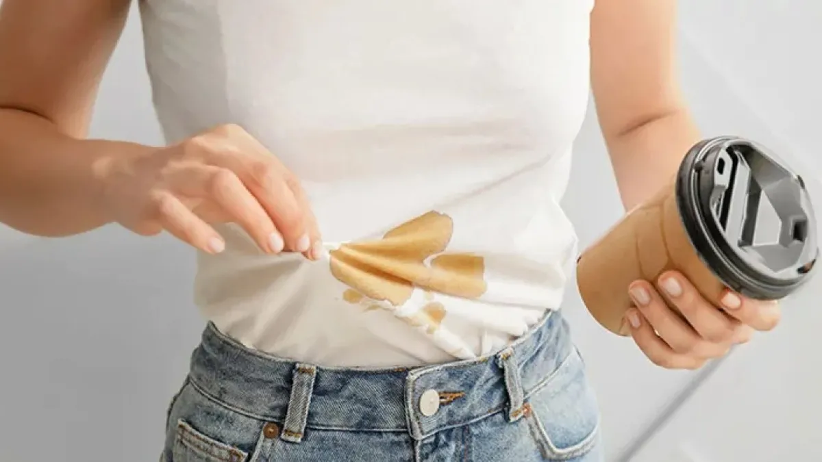 Manchas de café: trucos caseros para rescatar tu camisa de algodón