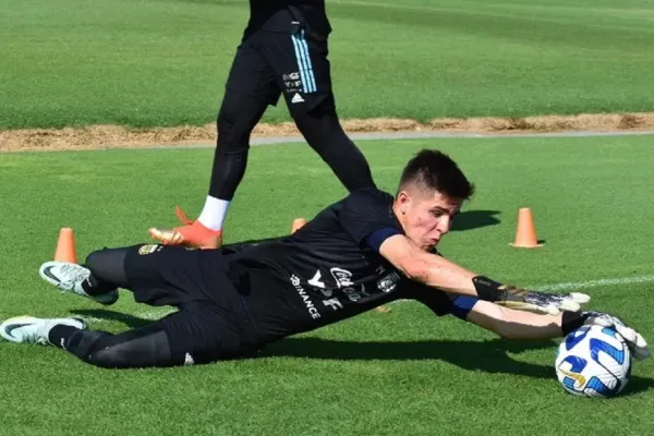 Atlético Tucumán tiene arquero: Me levantaba a las 5 para ir a la escuela y poder entrenar, dijo la promesa decana