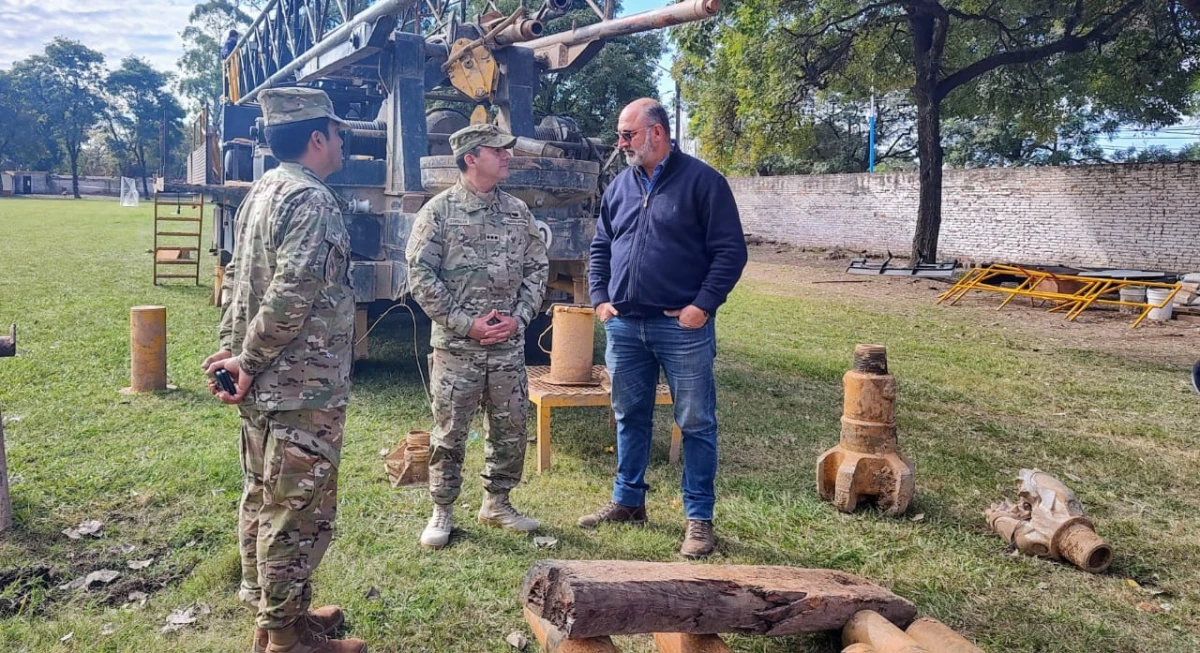 La SAT comenzó a perforar un pozo de agua potable en el Liceo Militar