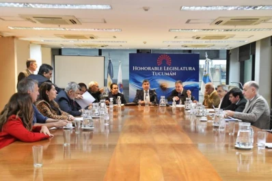 Proyectan cinco sesiones legislativas en apenas 10 días