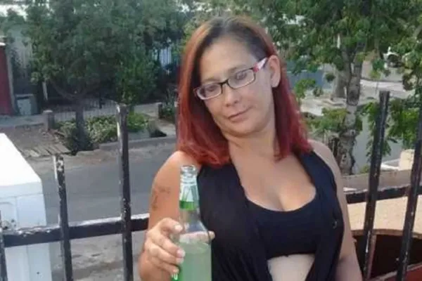 Mendoza: una mujer descuartizó y quemó el cuerpo de su inquilino en una parrilla