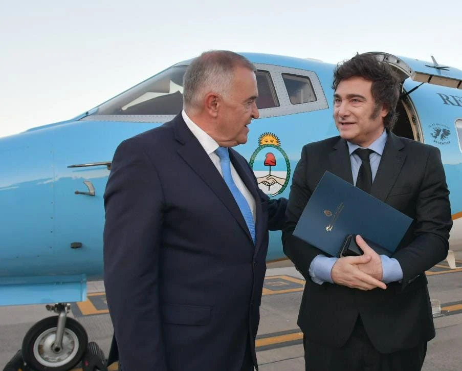 Los vínculos de Jaldo con CFK y Milei en el centro del escenario
