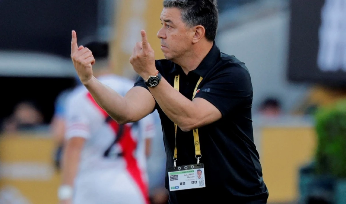 Gallardo plantaría una línea de tres para intentar frenar a Lautaro Martínez