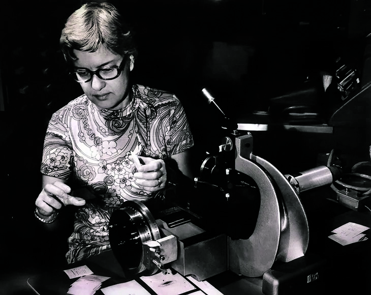 PIONERA. Vera Rubin halló pruebas de la existencia de la materia oscura.