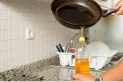 Cómo reutilizar el aceite de cocina para ahorra o ganar dinero