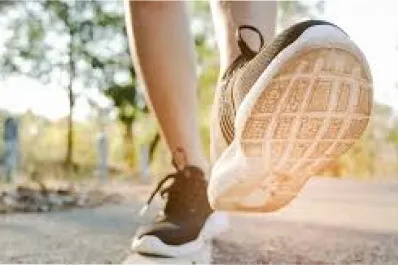 Tu forma de caminar puede revelar si estás durmiendo mal