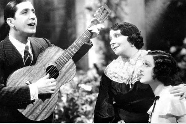 90 años de la muerte de Gardel: cómo fue el misterioso choque de avión que mató a 17 personas