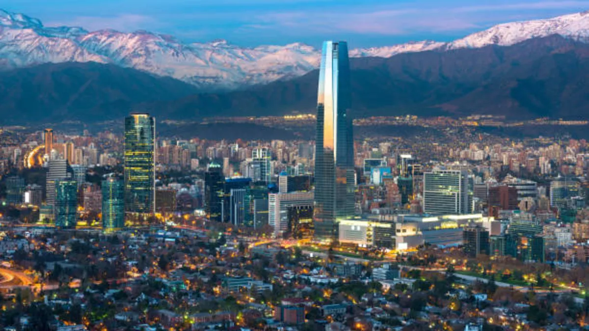 DATO. El sueldo promedio en Santiago de Chile es el más alto de la región. 