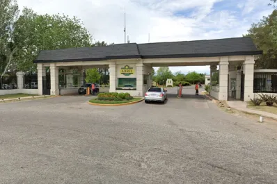 Con una votación aplastante, un country rechazó la mudanza de Di Zeo, líder de la barra de Boca