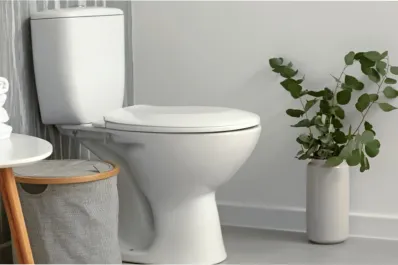 Seis cosas que deberías sacar ya mismo de tu baño, según expertos