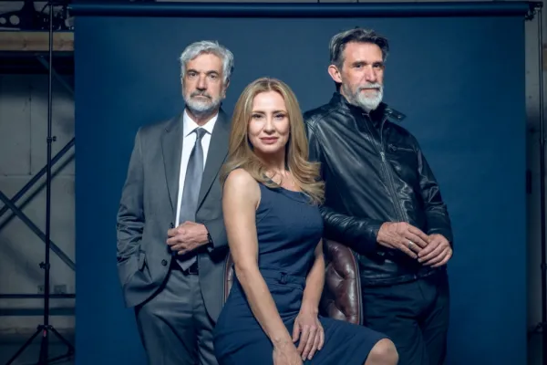 Sorpresas en el rating: “Los Casablanca” se mantiene y “Mundos Opuestos” baja en Chile