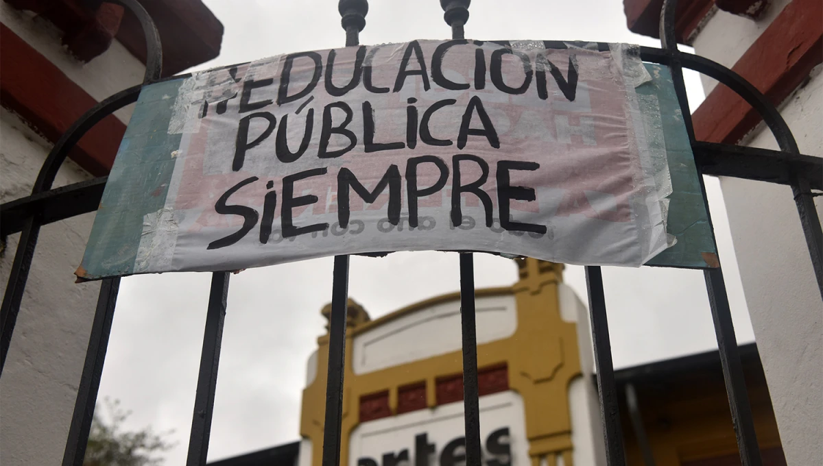 POR DOS DÍAS. Gremios docentes y agrupaciones estudiantiles se movilizarán hoy en todo el país en reclamo por mejores condiciones salariales.