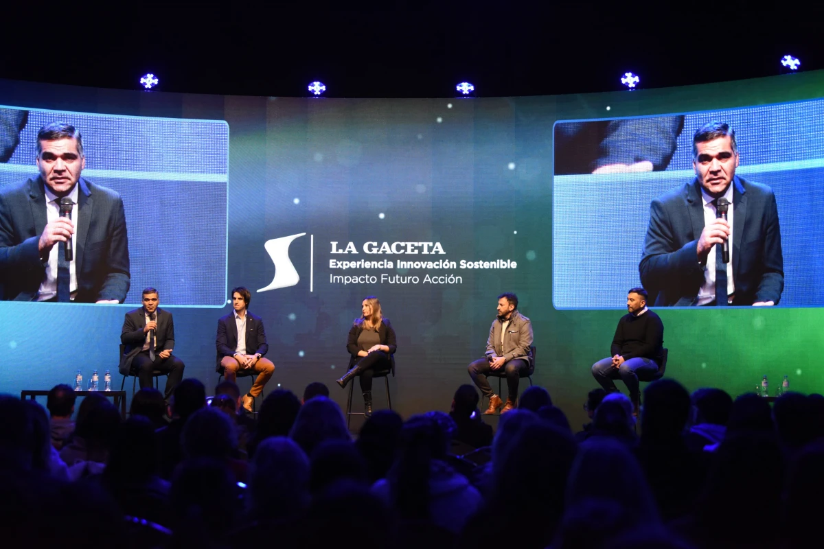 MESA PANEL. Foto: Ramiro Casoliba,  Alexis Masson, Walter De Marco y Germán Mansilla, en escena. LA GACETA/ FOTO DE ANALÍA JARAMILLO