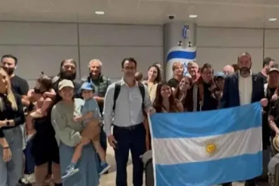 Partió el primer vuelo de Aerolíneas Argentinas que trae a los argentinos varados en Israel